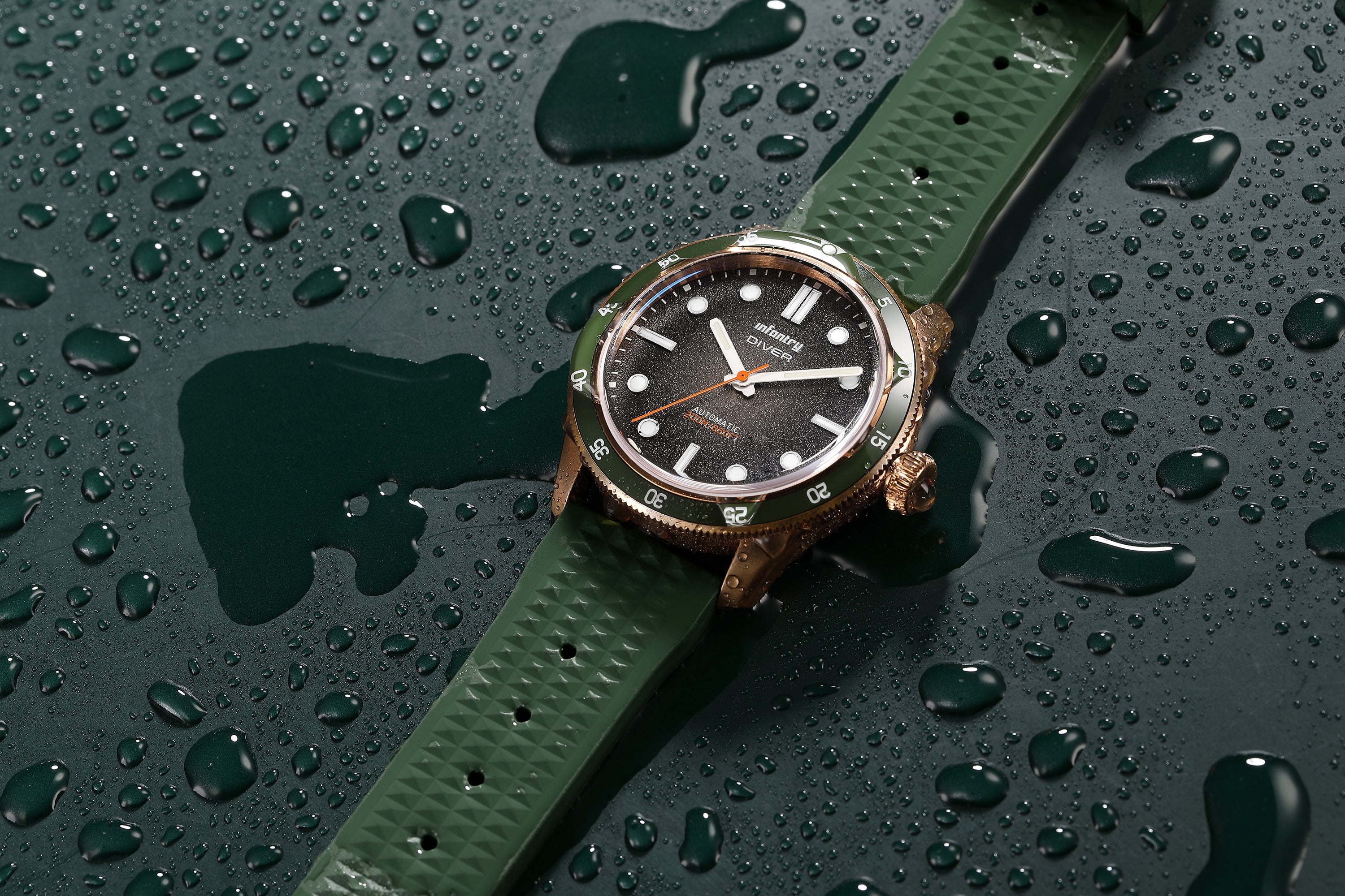 The Diver - Aqua Bronze